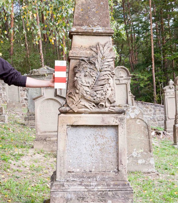 Liebenthal Karolina | J-20