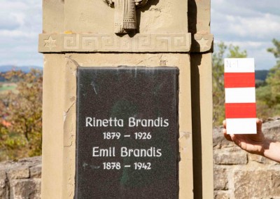 Rinetta Brandis and Emil | N-1
